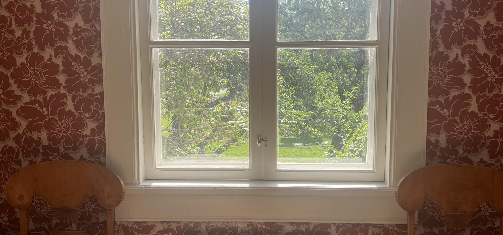 Tio nya elelement värmer huset i det begynnande höstrusket,
